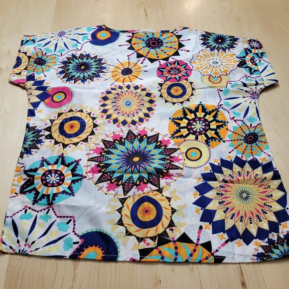 Livagirl Multicolor Short Sleeve Blouse  *NWT* Size XXL - Picture 4 of 11